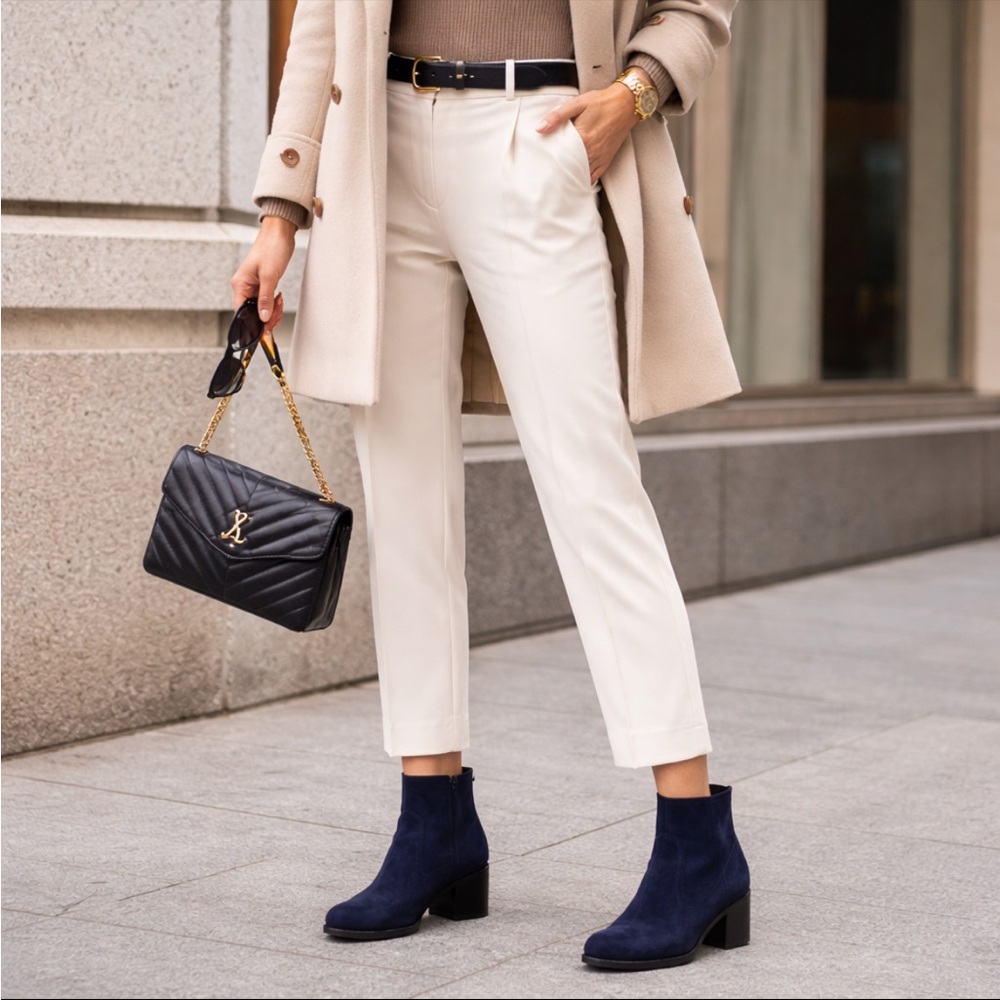 Stuart Weitzman Navy Suede Ankle Boots 6.5 Block Heel Made in Spain